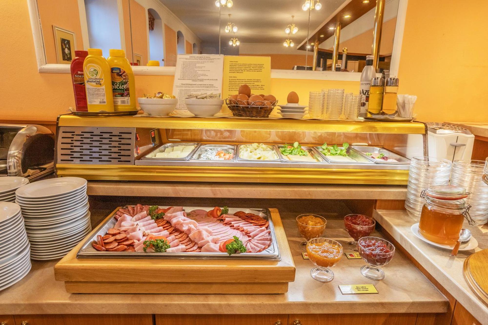 酒店 夫罗拉酒店 3*